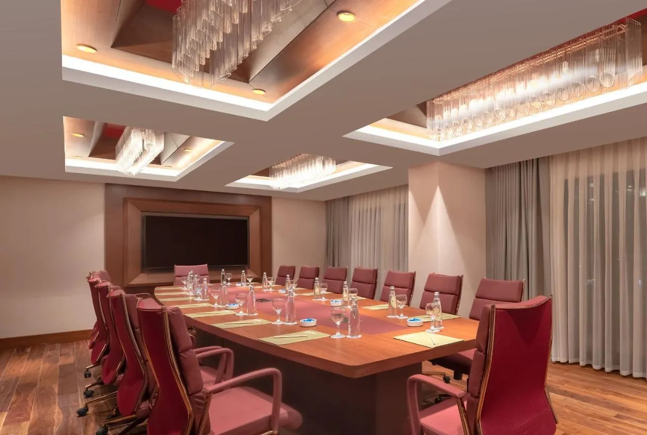 Moevenpick Hotel Istanbul Asia Airport 5*,  Turcja
